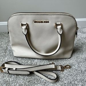 Michael Kors medium sized hand bag or cross body purse